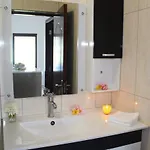 Bora-Bora House