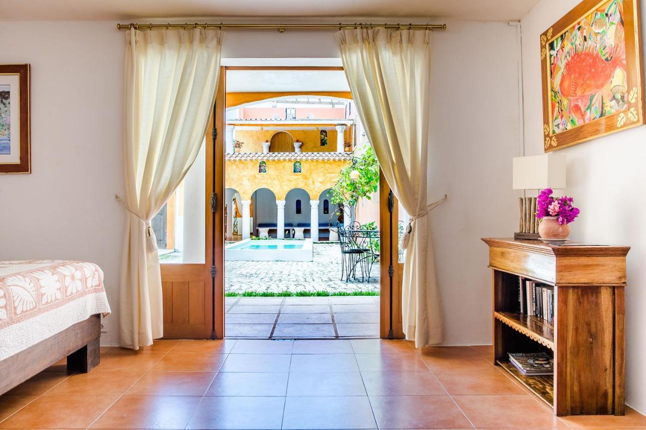 Yrondi Guest house