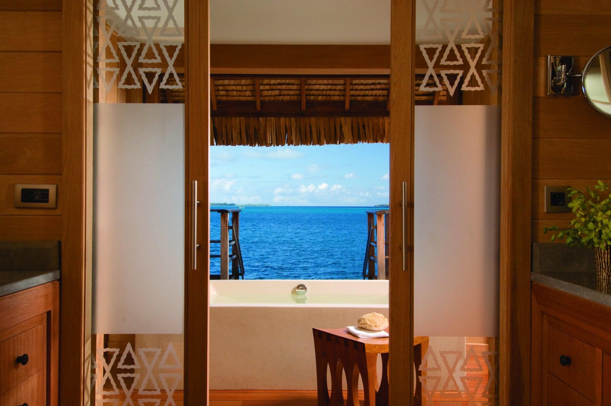 Four Seasons Resort 5*