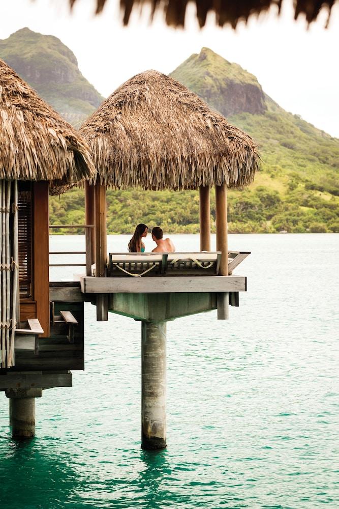Four Seasons Resort 5*