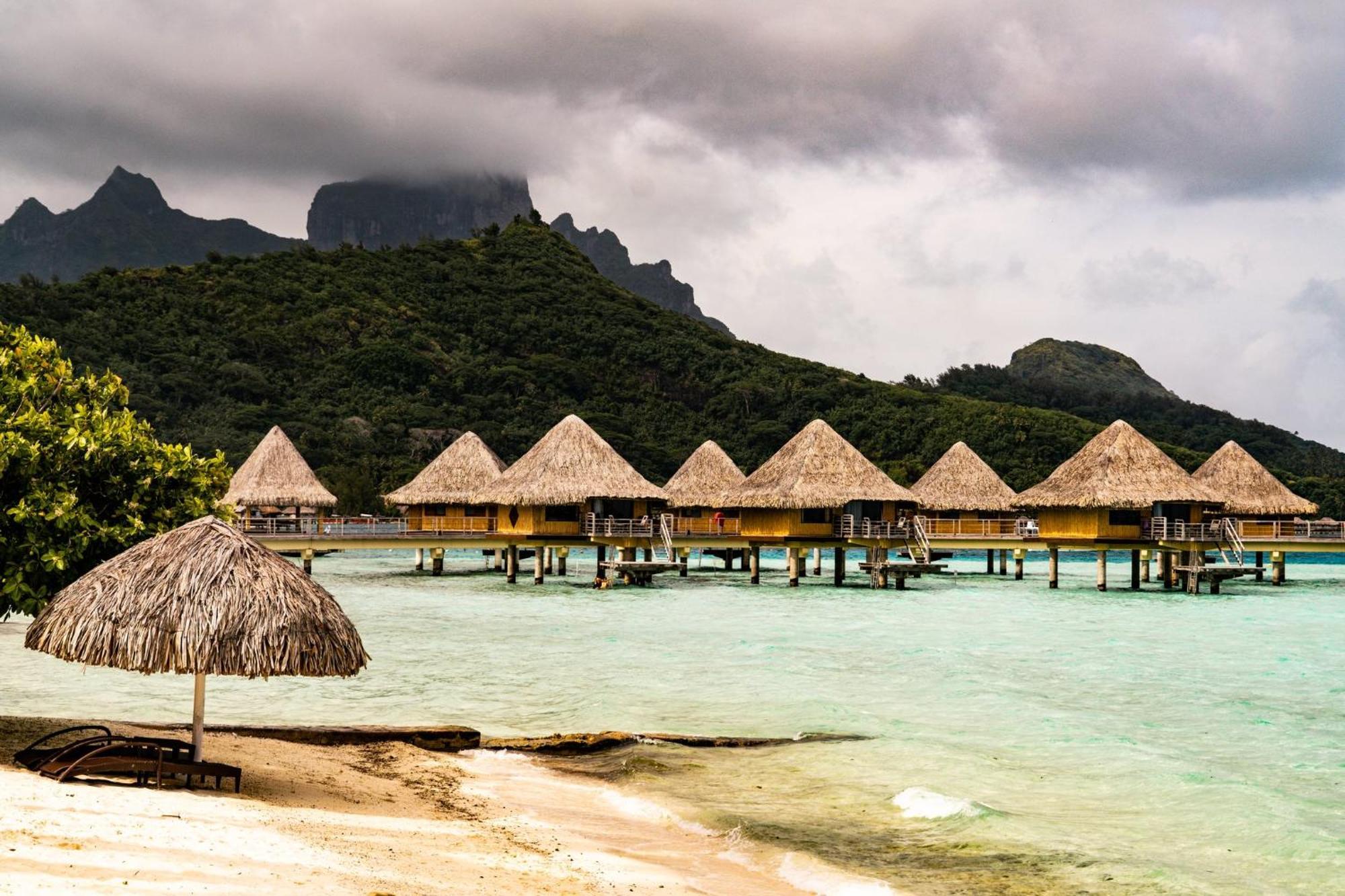 Resort Intercontinental Le Moana By Ihg 4*