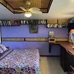 Bora Bora Bungalove