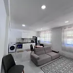 Otemanu Lodge