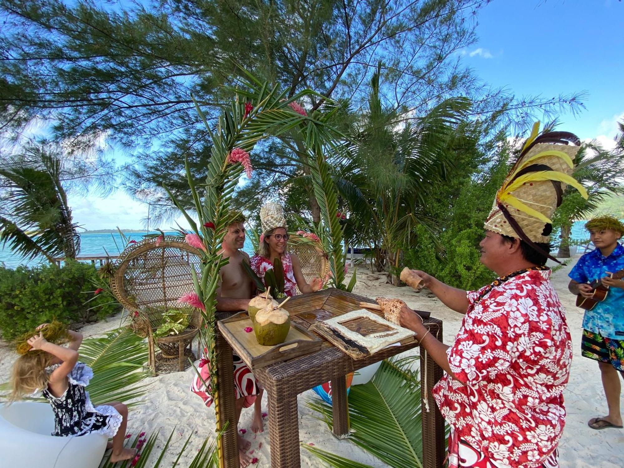 Only Motu Bora Bora